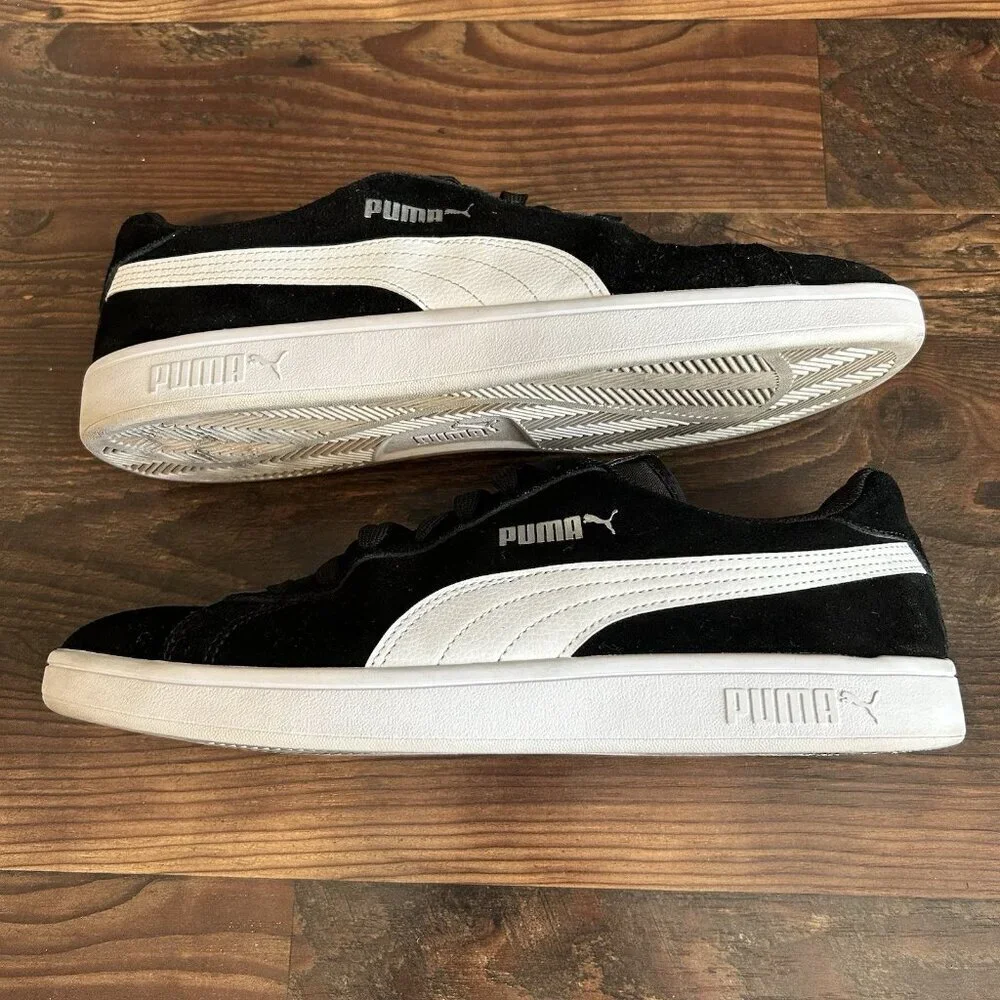Puma Mens Puma Smash V2 Sneakers Size 12 Black White Silver 364989 01 EUC in Box